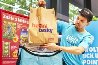 Penny supermarket launches home delivery through Wolt in Prague
